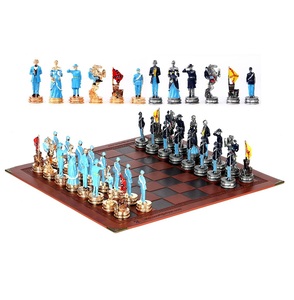 Set di <span class=keywords><strong>Scacchi</strong></span> in Metallo <span class=keywords><strong>a</strong></span> <span class=keywords><strong>Tema</strong></span> Guerra Civile - Product Image 1