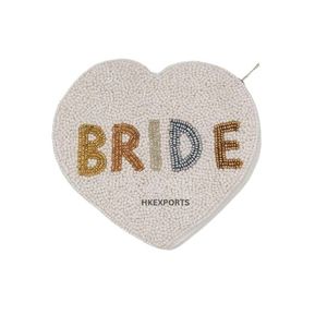 Porte-monnaie perlé en forme de cœur avec inscription MRS, fermeture à glissière, accessoire élégant pour fête de mariage pour femmes - Product Image 4