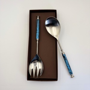 Juego de Servir Ensaladas de Metal Plateado Pulido, Servidores Decorativos de Ensalada con Mango Redondo de Resina Azul - Product Image 5