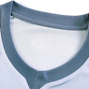 Ensemble de maillots de football unisexe personnalisé avec nom d'équipe, respirant, 100 % polyester, imprimé par transfert thermique, nom/nombre personnalisé devant/gauche - Product Image 3