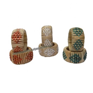 Novedad, decoración personalizada para fiesta de boda, servilletero de ratán tejido redondo, servilletero de tres colores - Product Image 1