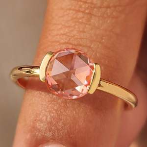 Bague de fiançailles solitaire pour femme en or jaune 10 carats, diamant taille rose, clarté VS, certifiée IGI, plaquée rhodium, Fine Promises - Product Image 1