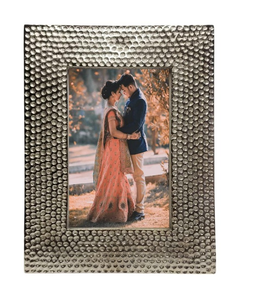 Budget Friendly Eco-Friendly Modern Metal <b>Photo</b> <b>Frame</b> with Customizable Color Size High Quality Decorative Accent for Home <b>Gift</b> - Product Image 1