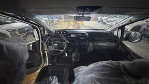 Hyundai Staria Nuevo/Usado Otro Modelo 2025 en Venta - Product Image 6