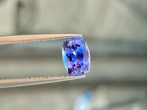 AA + Blue Tanzanite Natural Faceted Asscher Cut Loupe Superbe pierre précieuse en vrac Propre et belle - Product Image 3