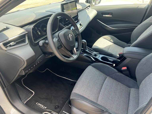 TOYOTA COROLLA 2,0l Hybride TS Teamplayer ACC Navi El. d'occasion 2024 Édition allemande H 179 ch TRANSMISSION AUTOMATIQUE CVT - Product Image 2