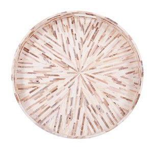 Bandeja de Servicio de Nácar con Logotipo Personalizado, Bandeja Decorativa de Madera y Acrílico Hecha a Mano para Alimentos y Bebidas - Product Image 1