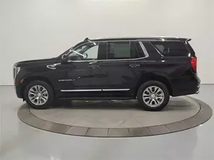 2022 GMC YUKON Denali พร้อมพวงมาลัยซ้ายเครื่องยนต์เทอร์โบภายในสีดำและเบาะหนัง - Product Image 3
