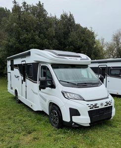 Camping-car automatique diesel Europa XL 2026 réglable pour 4-6 personnes, homologué EURO 5, idéal pour le camping et les voyages - Product Image 5