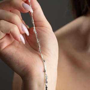 Chevillères fines Hallmark en argent avec zircon en forme d'éclair, paire de chevillères - Product Image 4