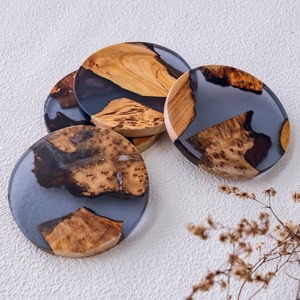Juego de Posavasos de Resina con Base de Madera de Bambú Natural y Ecológico de la India - Product Image 5
