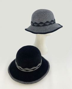 Chapeau Bob Réversible Personnalisé pour Femme, Imprimé All-Over, en Laine, Style Créateur de Mode - Product Image 3