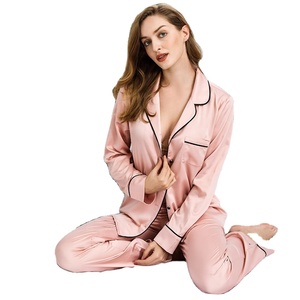 Nuevo Diseño de Pijama para Mujer, Satén de Seda, 100% Poliéster, Ropa de Dormir, Mono, Ropa de Estar en Casa, Cuello en V, Largo Completo, Transpirable, de Secado Rápido - Product Image 1