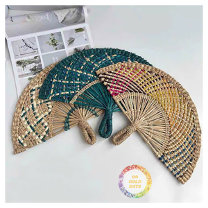 Abanico Decorativo de Pared Estilo Boho Africano, Abanico de Mano Colorido de Pasto Marino, Estilo Natural Hecho a Mano - Caryln - Product Image 2