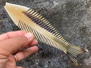 Peigne fait main avec poignée en forme de corne polie Design poisson Taille personnalisée Produit Offre Spéciale de l'artisanat Javed - Product Image 6