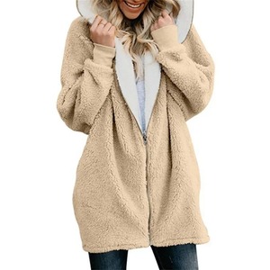 Offre Spéciale personnalisée OEM hiver fourrure à capuche unisexe dames sweats grande taille épais goutte épaule femmes vêtements de plein air à capuche - Product Image 5