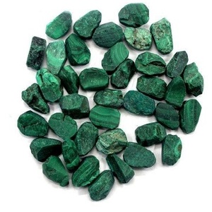 อัญมณีมาลาไคต์ธรรมชาติขนาด18-20มม. คริสตัลบำบัดที่เป็นเอกลักษณ์5ชิ้นอัญมณีกึ่งหลวมที่ไม่ผ่านการบำบัดสวยงามจริงๆ - Product Image 1