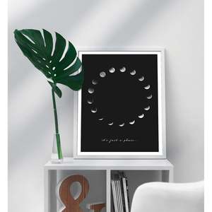 Impresión Artística Minimalista de Fases Lunares, Diseño de Naturaleza Muerta - Product Image 4