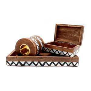 Factory Sale Decorative Acacia Wood Serving Tray <b>Ramadan</b> Eid Gift with Mother Pearl Inlay <b>Chocolate</b> Dessert Tray - Product Image 3