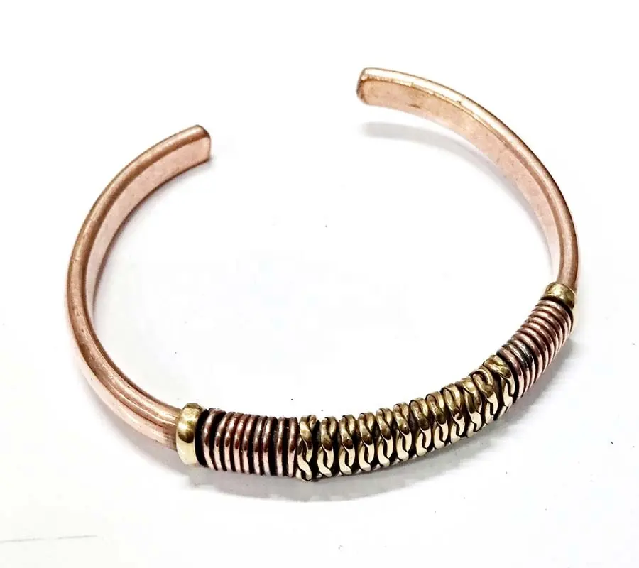 New Wholesale Supply Ladies Fashion Brass Cuf Bangles Bracelet for Women And Girls Use Party and Gift from India GC-BL-333