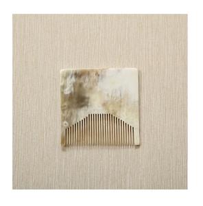 Peigne en corne de buffle pour les soins des cheveux et un style élégant de haute qualité - Product Image 5