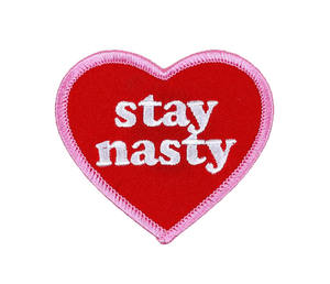 Apliques bordados hechos a mano con adhesivo y borde merrow para soluciones de marca de moda detalladas - Product Image 5