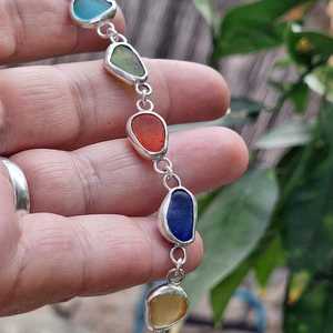 Conjunto de Pulseras de Cristal Marino Arcoíris en Plata, Pulsera de Cristal Marino Genuino, Regalo para Amantes del Océano - Product Image 3