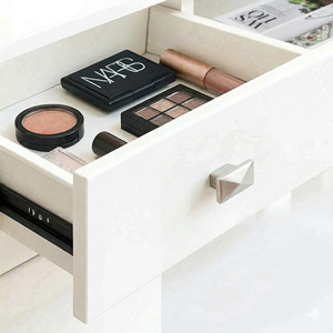 Tiradores Modernos de Aleación de Zinc para Gabinetes, Manijas Cuadradas de Níquel Cepillado para Cajones de Cocina, Accesorios de Ferretería para Armarios - Product Image 6