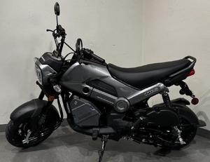 Motocicleta Mini Automática Navi 109cc 2025, Motor de Gasolina, para Desplazamientos Urbanos, Transmisión CVT, Eficiente en Consumo de Combustible - Product Image 2