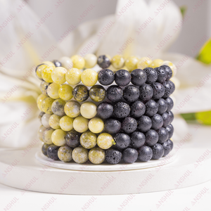 Bracelet diffuseur de luxe en pierres de lave serpentines 8 mm pour aromathérapie, bracelet diffuseur d'huiles essentielles à vendre - Product Image 1