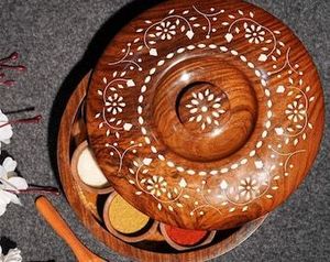 IMPRESO DE MADERA NATURAL Caja de especias de mesa de madera con estampado Premium para el hogar con compartimentos separados para especias y caja de frutas secas - Product Image 2