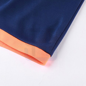 Tenue d'entraînement de football nouveau style, haute qualité, service OEM, design personnalisé, 100% polyester, séchage rapide, léger et respirant - Product Image 5