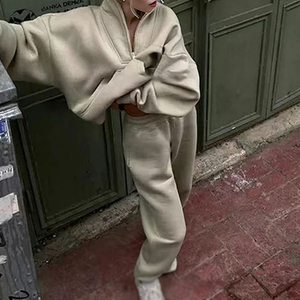 Conjunto de chándales para mujer, pantalones cómodos para correr, sudadera elegante de manga larga, ropa de calle informal para gimnasio, chándales de dos piezas - Product Image 4