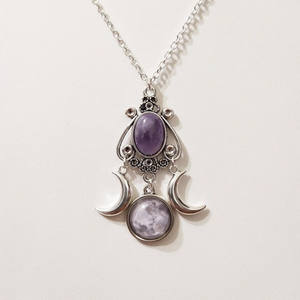 สร้อยคอคริสตัลควอตซ์สีเขียวสำหรับผู้หญิง สไตล์โบฮีเมียน รูปทรงพระจันทร์โลหะโบราณ ประดับมุกอัลลอยด์และอาเกต เหมาะสำหรับเป็นของขวัญ - Product Image 1