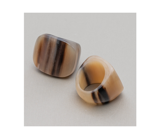 แฟชั่นเครื่องประดับสไตล์แหวนแตรน่ารักออกแบบทรงสี่เหลี่ยมสําหรับผู้หญิง partywear สวมใส่อุปกรณ์เสริมขายร้อน - Product Image 1