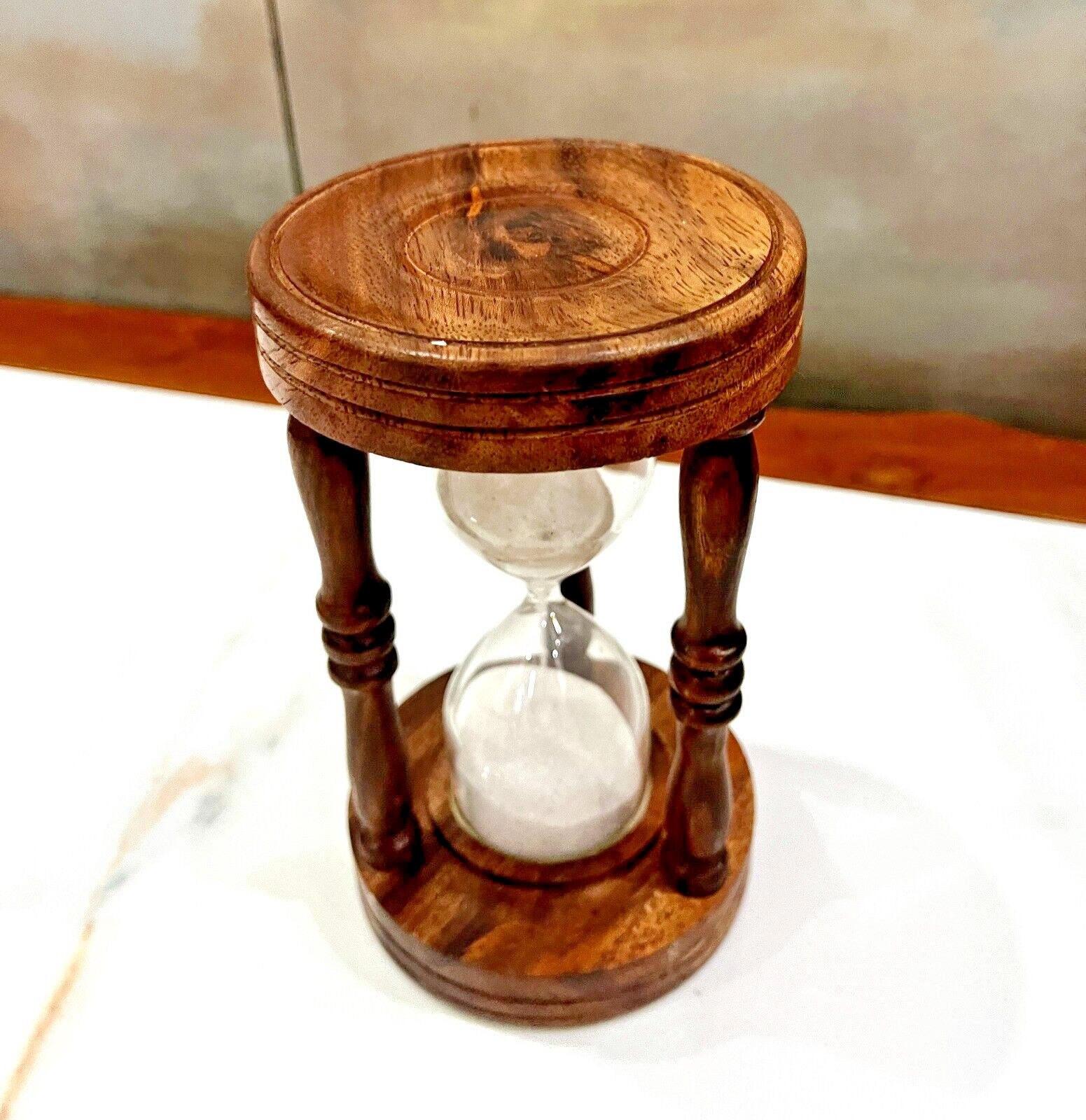 สีน้ำตาล