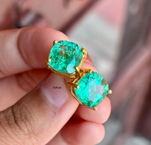 Natural <b>Emerald</b> <b>Stud</b> <b>Earrings</b> 925 Sterling Silver Fine Jewelry for Women Luxury Gemstone Jewelry Wholesale Available - Product Image 4