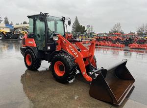 Mejor Oferta: Cargadora de Ruedas Kubota R640 de 4 Toneladas, Cargadora Frontal para Agricultura y Construcción con Motor y Componentes Principales - Product Image 6
