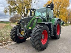 Tractor Premium usado Fendt 724 Vario y eficiente marca MINNUO Tractor Fendt suministro directo - Product Image 6