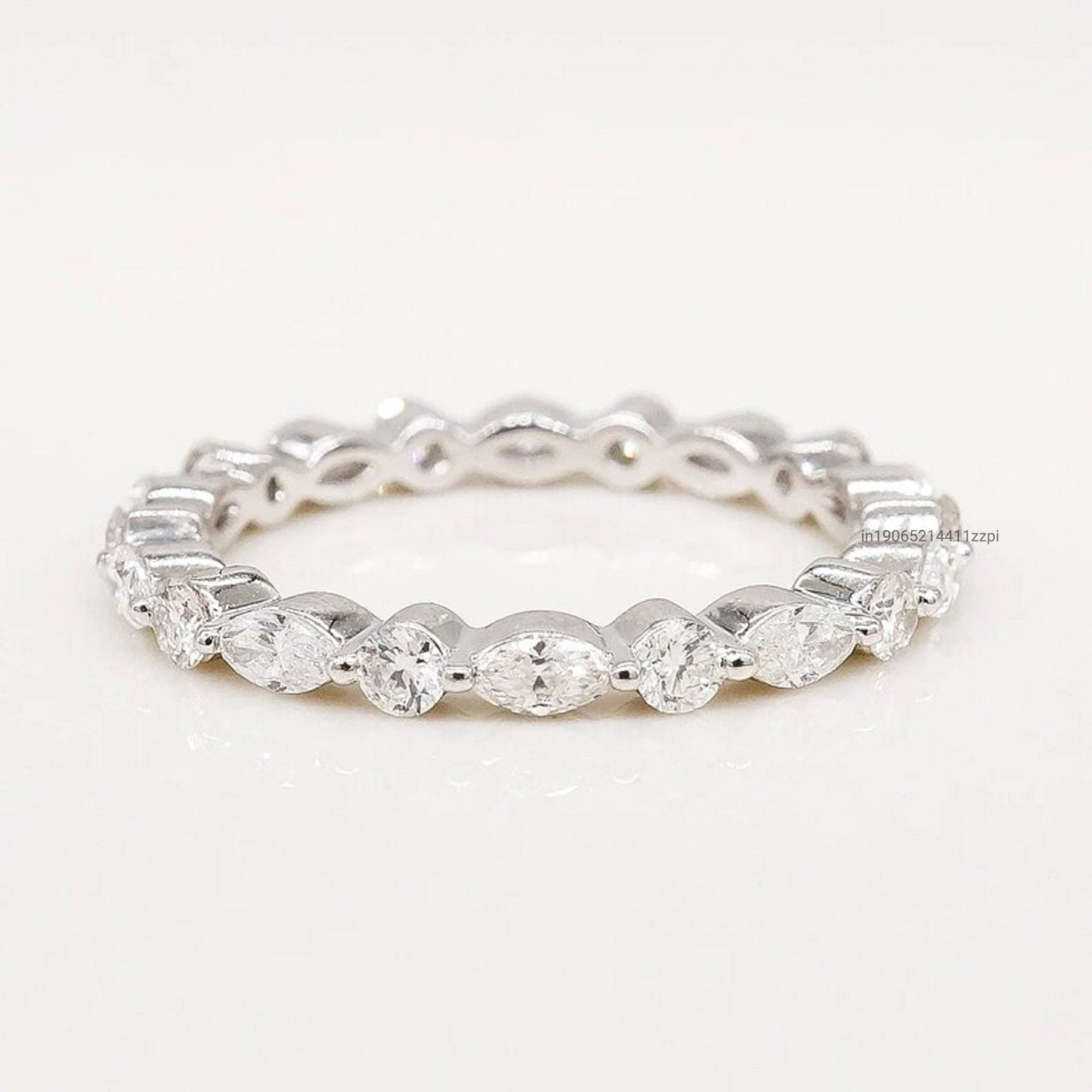 สีเหลืองทอง