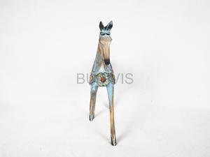 Vente de gros Sculpture de cheval en bois artisanale pour intérieurs campagnards, jouets en bois ou décoration intérieure - Product Image 3