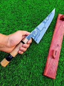 Cuchillo de chef hecho a mano con mango de madera y resina Hoja grabada de acero al carbono para uso en la cocina Aniversario y regalos de Navidad - Product Image 3