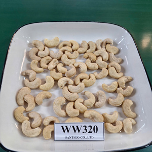 Anacardos directos de fábrica W320 Kernel Kaju Badam SANTIGO Vietnam W320 Anacardos - Product Image 1