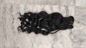 Extensiones de Cabello Humano Virgen Sin Enredos Sin Cobertizo Sin Procesar Temple 100% Cutícula Alaigned Indian Bulk Raw Hair - Product Image 5
