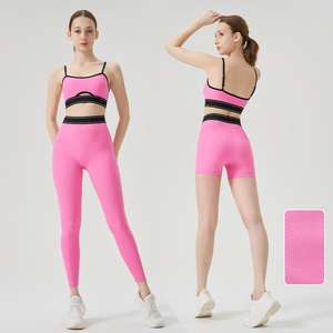 Ensemble de yoga 2 pièces grande taille style européen et américain OEM, respirant, écologique, réversible, sans couture, séchage rapide, Spandex/Polyester - Product Image 1