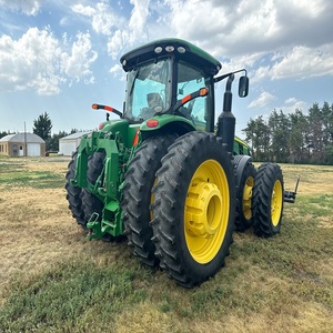 Tractor agrícola usado John Deere 1025R con cabina buena calidad precio bajo venta al por mayor superventas en stock disponible envío rápido - Product Image 1