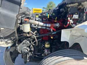 Ventes à prix réduits - Camion plateau à double essieu MV607N d'occasion 2024 - 300 CV, boîte automatique 6 vitesses, prêt à être expédié dans le monde entier - Product Image 5
