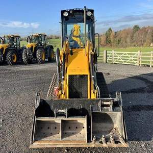 Mini Cargadora 1CXT JCB de 50HP para Construcción y Trabajo Agrícola - Product Image 2