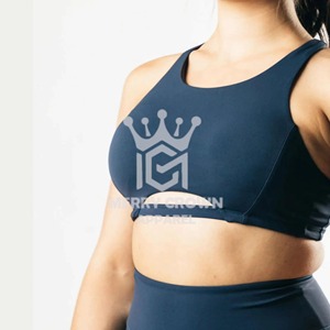 Meilleures ventes Ensemble de shorts de soutien-gorge de yoga pour femmes personnalisés Services OEM Dernière conception Matériau solide en coton - Product Image 5