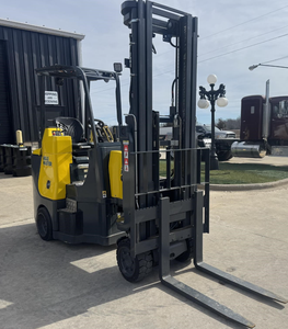 Montacargas AISLEMASTER 33NE de Alcance Oscilante, Usados en Buen Estado, Modelo 2022 - Product Image 1